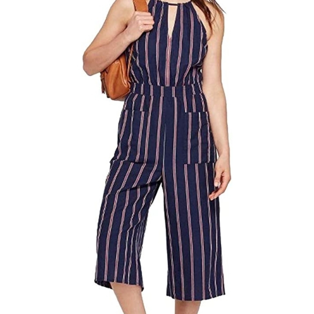 🎇3/$15🎇 Universal Thread Jumpsuit Romper size XS